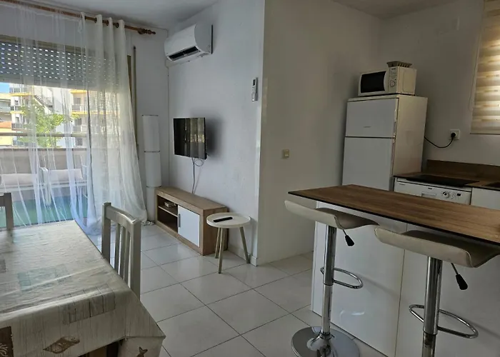 Apartamento A 50M De La Playa - Ideal Familia